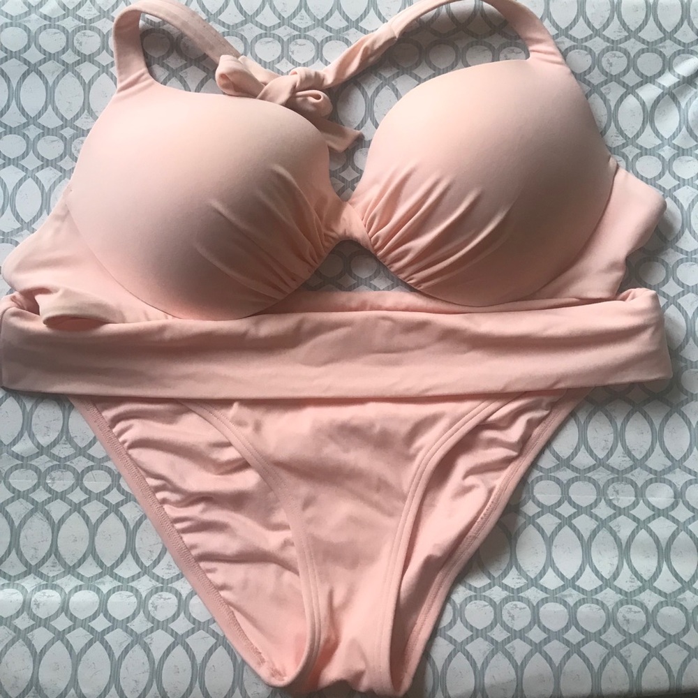 Victoria’s Secret Bombshell Pink Bikini, 36D, Sz L